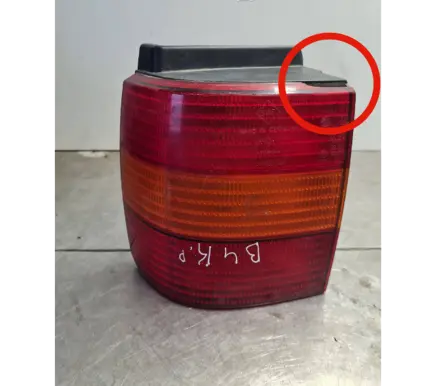 Volkswagen PASSAT B4 Tail light bulb cover holder 3A9945257