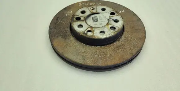 Volkswagen Scirocco Front brake disc