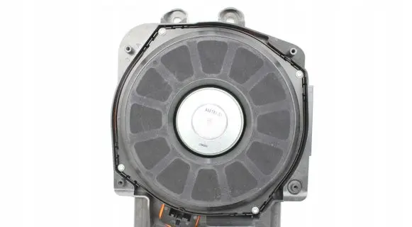 BMW 2 F45 Subwoofer speaker
