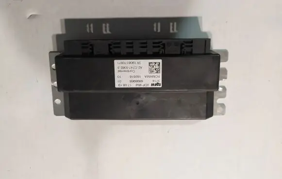 BMW 3 G20 G21 Suspension control unit/module 6898968