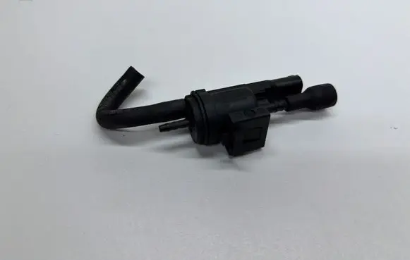 Mercedes-Benz C W204 Turbo solenoid valve 0025407097