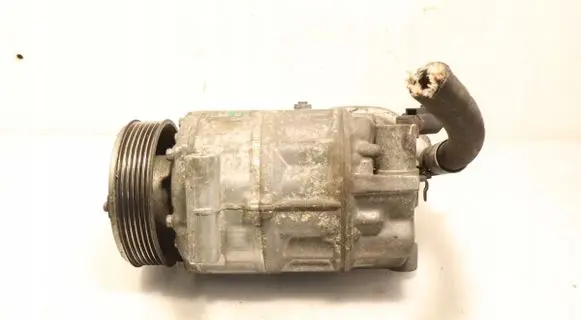 Volkswagen Golf V Air conditioning (A/C) compressor (pump) 1K0820803G
