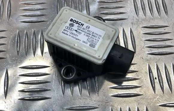 Audi A6 S6 C5 4B ESP acceleration yaw rate sensor 8E0907637B