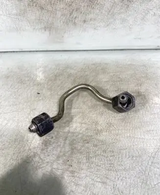 Opel Insignia A Fuel injector supply line/pipe 09309