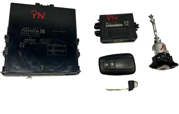 Toyota Prius (XW50) Engine ECU kit and lock set 8999047030 8978447030 89990-47030