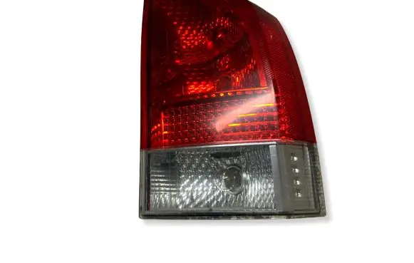 Volvo V70 Rear/tail lights 161038
