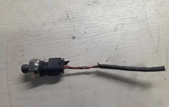 Mercedes-Benz E C207 W207 Exhaust gas pressure sensor A0061536028 09T294