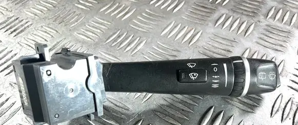 Volvo XC90 Wiper control stalk 31268565