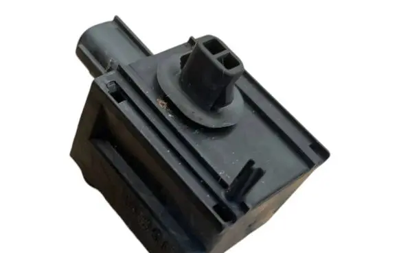 Mazda CX-5 Horn buzzer relay KD45676B1