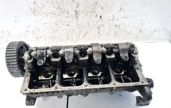 Volkswagen Golf IV Engine head 038103373R