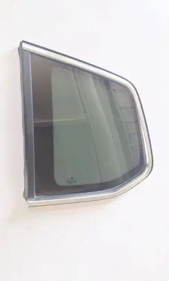 Volkswagen Touran III Rear side window 43R011595 E000199