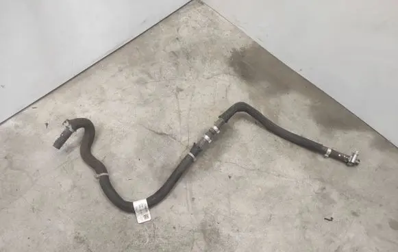 Ford Explorer VI Engine coolant pipe/hose L1M38A365AAD
