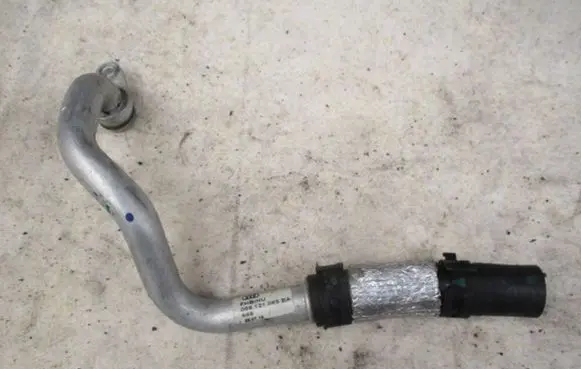 Audi A6 C7 Engine coolant pipe/hose 059121065EA