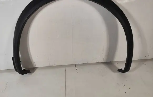 Renault Captur II Front arch trim 638127184R