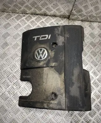 Volkswagen PASSAT B5 Engine cover (trim) 028103935N