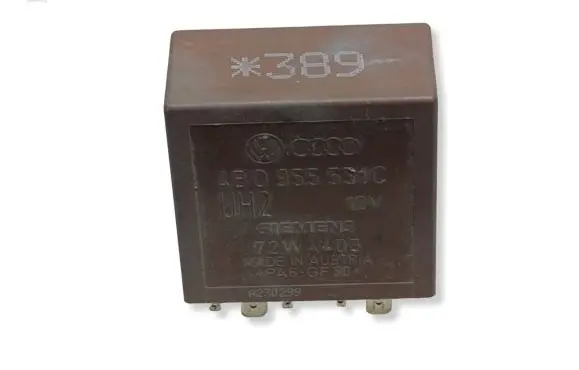 Volkswagen PASSAT B5 Other relay 4B0955531C