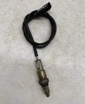 Volkswagen Golf VII Lambda probe sensor 906262 AG04E906262CS