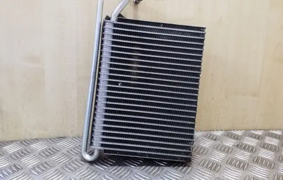 BMW X3 E83 Air conditioning (A/C) radiator (interior) B1254003 H9104004
