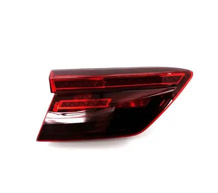 Volkswagen Tiguan Rear/tail lights 5NA945307D