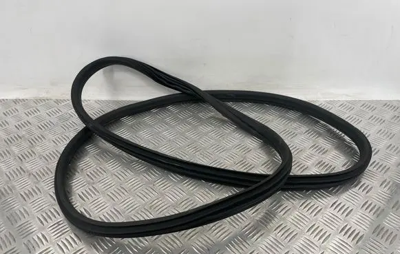BMW iX2 (U10) Front door rubber seal 5A2FC30