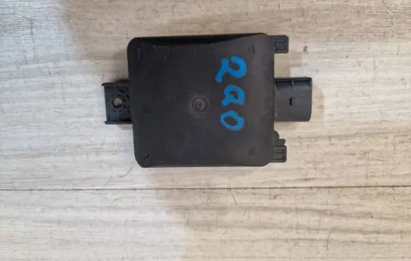 Volkswagen Golf VIII Blind spot module 2Q0907685E
