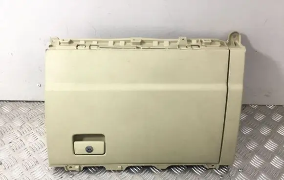 Toyota Land Cruiser (J150) Glove box 5555060220 5543360140