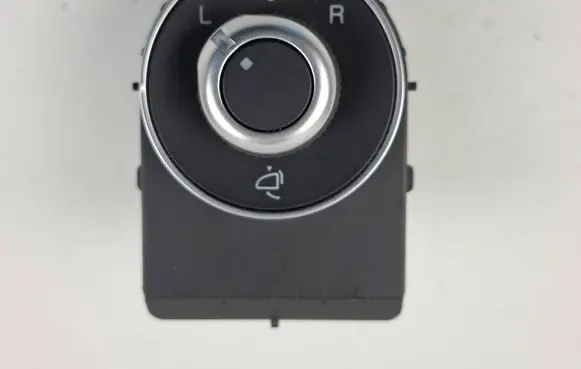 Alfa Romeo Stelvio Wing mirror switch 01561181990 01147 02127