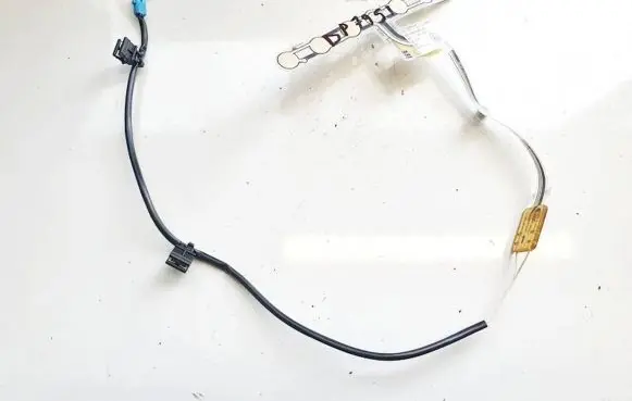 Volkswagen Touran I Seat heating element 1k0963553