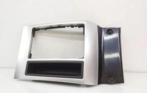 Chrysler 300 - 300C Gear shifter surround trim plastic 48876A