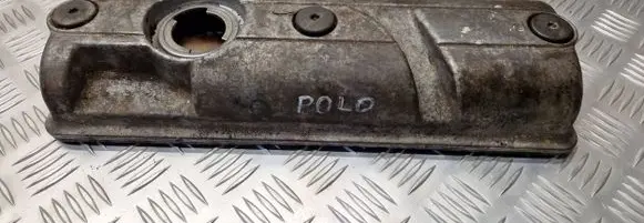 Volkswagen Polo III 6N 6N2 6NF Rocker cam cover 030103475M
