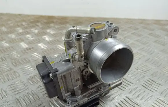 Honda CR-V Throttle valve M22852206279