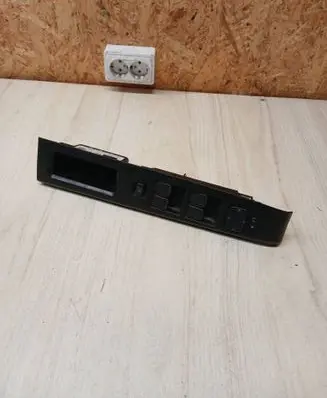 Mazda 5 Electric window control switch CC64684L6D02 5090617