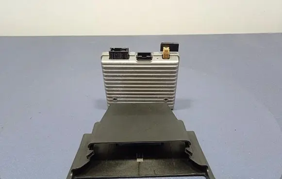 Opel Insignia A Voice control module 13353284