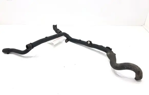 Volkswagen Golf VI Engine coolant pipe/hose