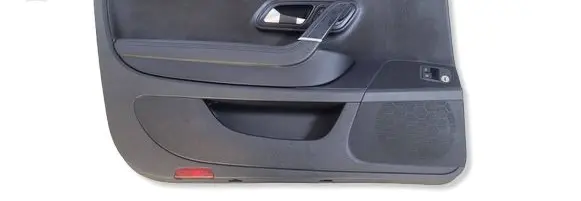 Volkswagen PASSAT CC Front door card panel trim 