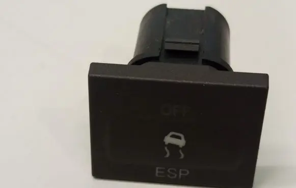 Ford Focus ESP (stability program) switch 7M5T2C418BA