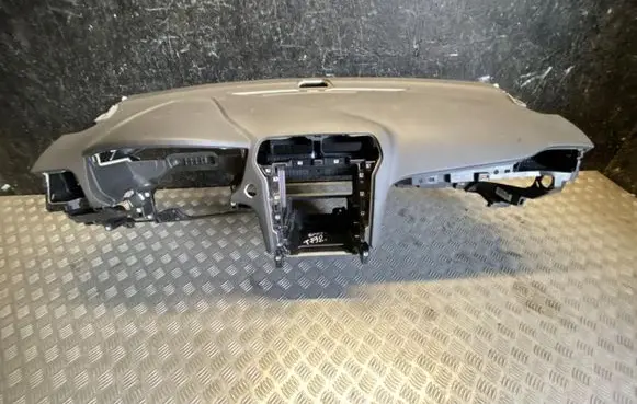 Ford Mondeo MK V Dashboard DS73F045P81