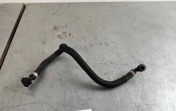 Volvo XC60 Engine coolant pipe/hose 32138841