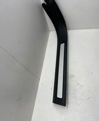 Volvo XC60 Front sill trim cover 31448015 BQ2FA