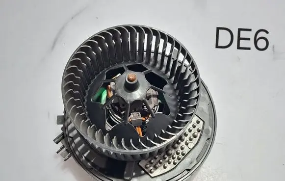 Volkswagen Golf VII Heater fan/blower 5Q1819021B 5Q0907521C 53A44B141