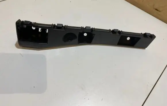Ford Mustang VI Front bumper mounting bracket FR3B16C067AC