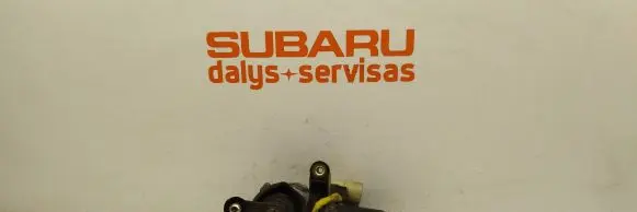 Subaru Impreza I Wiper motor