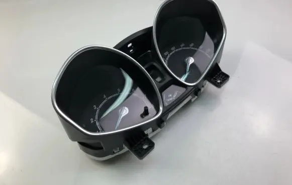 Ford Fiesta Speedometer (instrument cluster) C1BT10849EAR