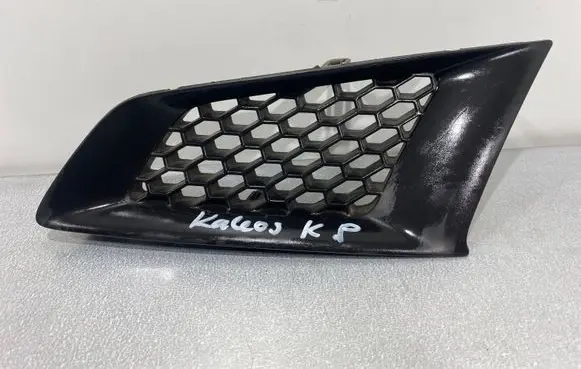 Renault Koleos I Front bumper upper radiator grill 62075JY00A