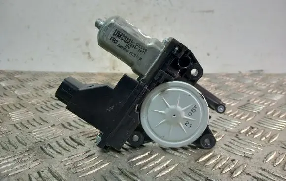 KIA Sorento Front door window regulator motor 82460C5120