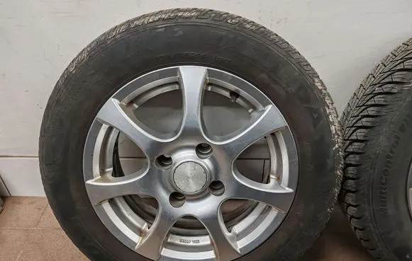 Peugeot 206+ R14 alloy rim 