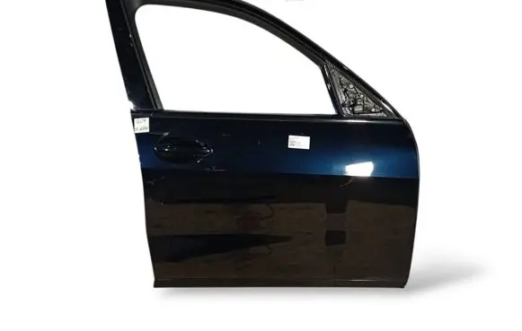 BMW X7 G07 Front door 8738556 41518738556