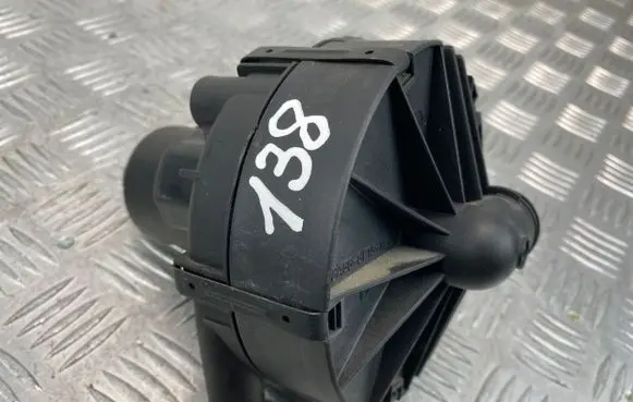 Mercedes-Benz C W204 Secondary air pump A0001406785 0580000041 11032820