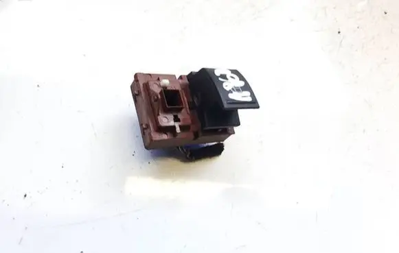 Volkswagen PASSAT B6 Fuel tank opening switch 3c0959903b