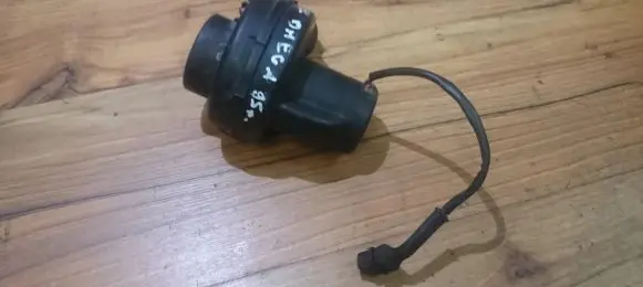 Opel Omega B1 Secondary air pump 0130007810 Nera